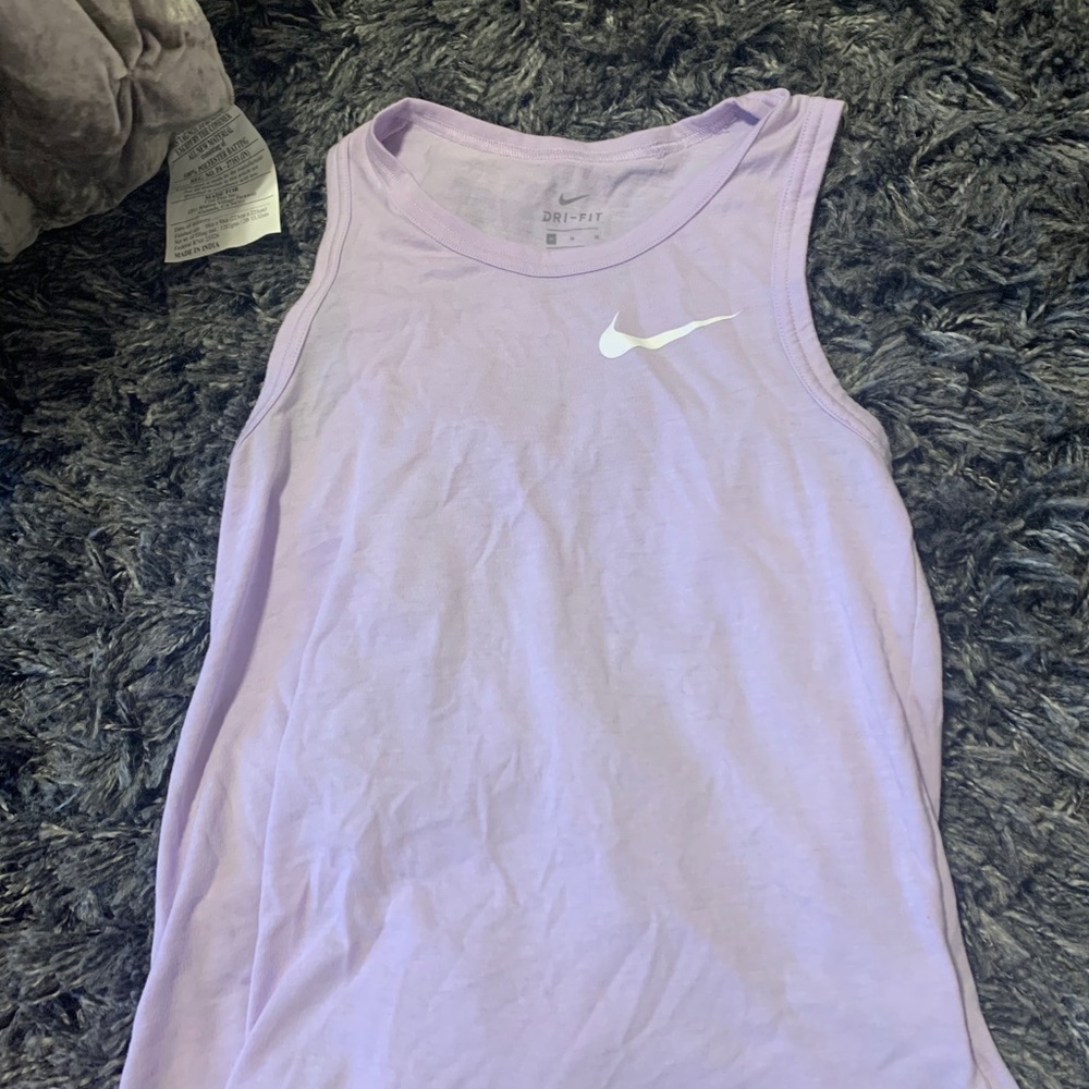Girls Nike tank top